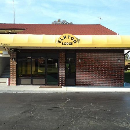Elkton Lodge Exterior photo